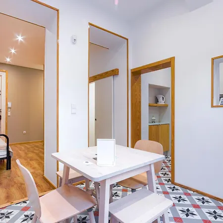 Fontainhas River Apartment