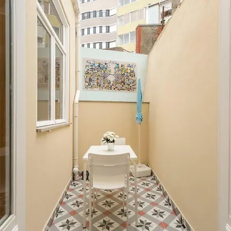 Apartment Fontainhas River