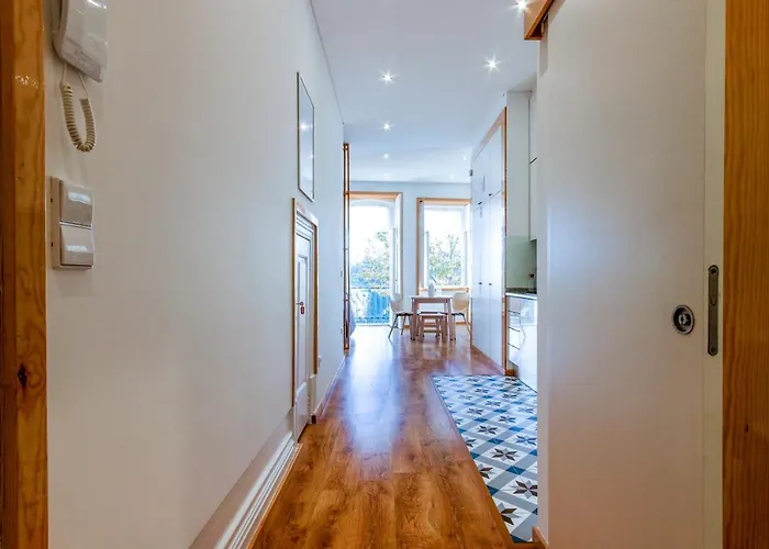 Fontainhas River * بورتو