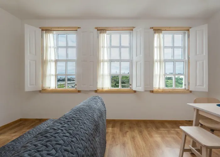 Fontainhas River * بورتو